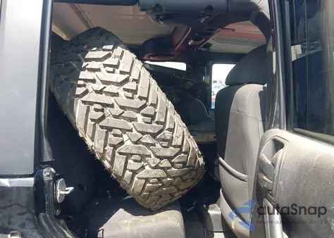 2011 Jeep Wrangler Unlimited Sport из США, поврежденный, VIN 1J4HA3H14BL601065